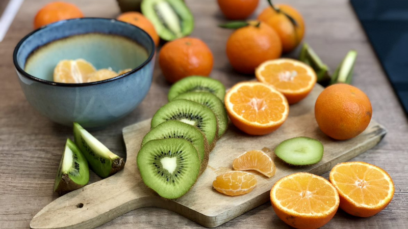 Giữ da sáng khỏe nhờ thói quen ăn uống và hydrat hóa đúng cách